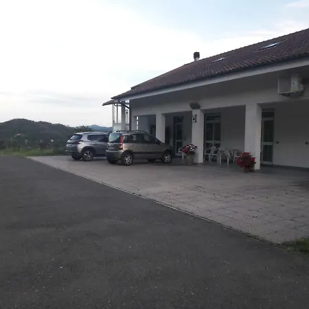 Casa Antonella * Carro